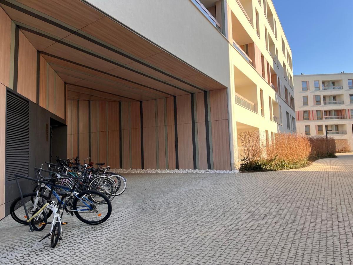 ורשה Vizja Apartments Kolska 9 מראה חיצוני תמונה