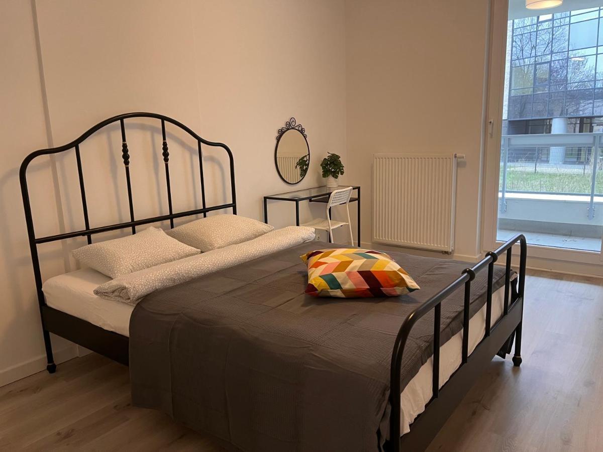 ורשה Vizja Apartments Kolska 9 מראה חיצוני תמונה
